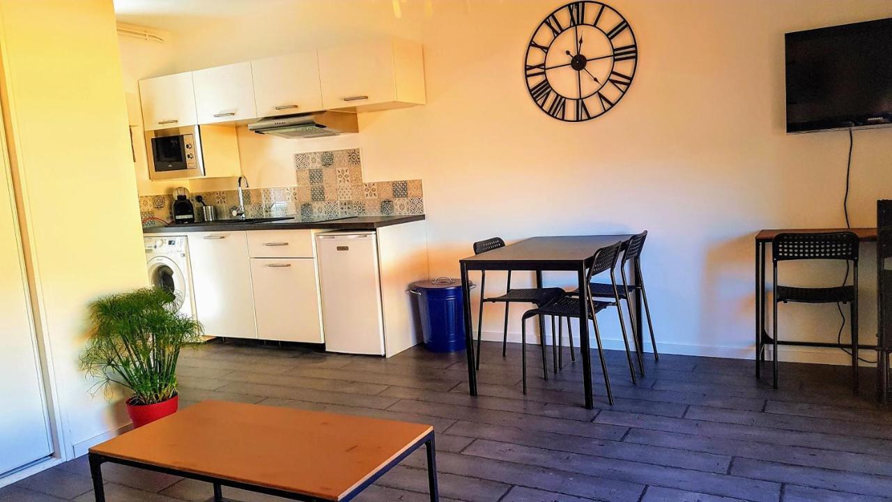 Studio à Palavas les pieds dans l'eau! Apartamento Exterior foto